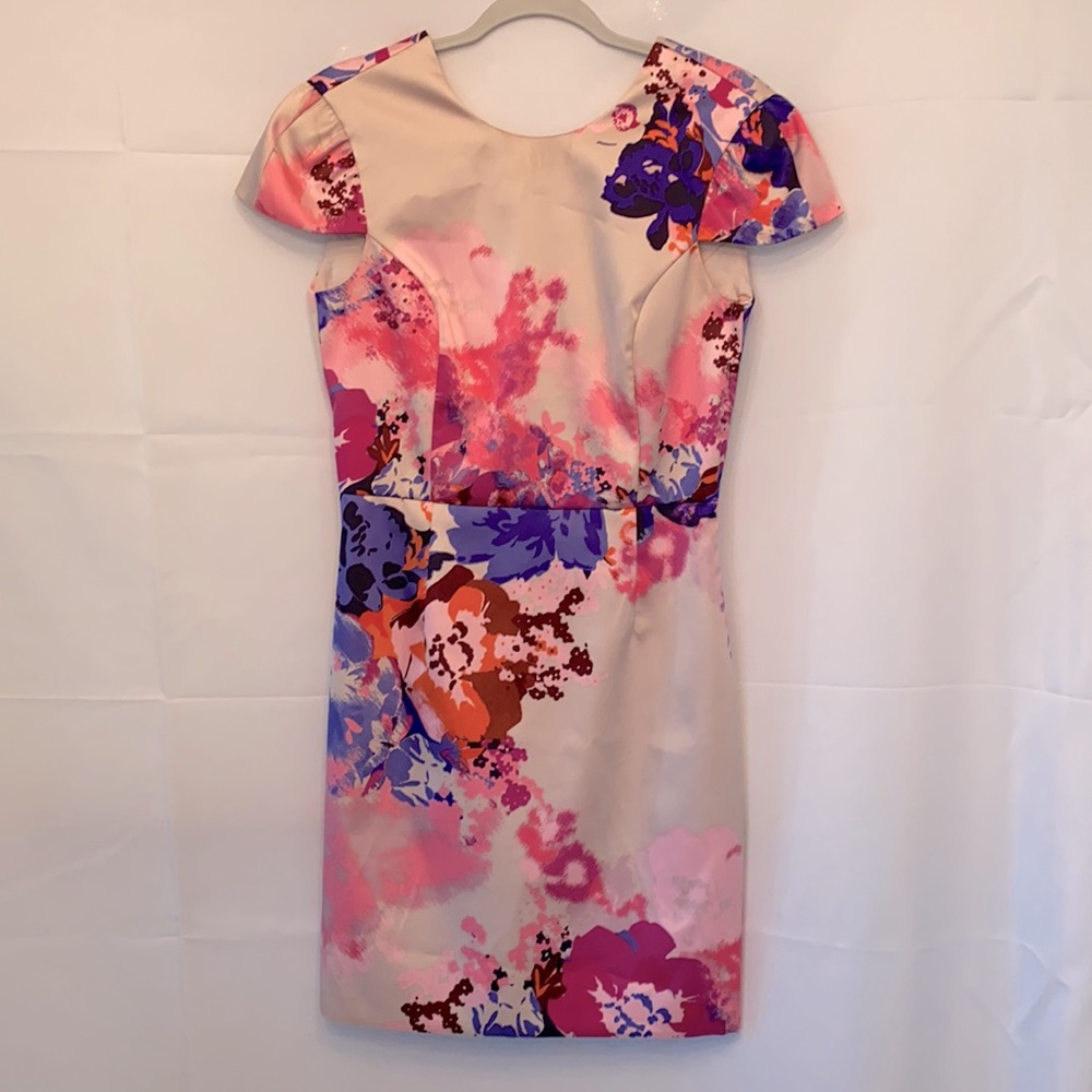 FASHION STAR DRESS - Picture 5 of 9